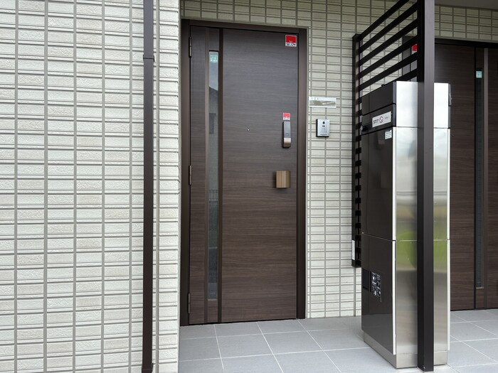 AXIA　FUCHI（ｱｸｼｱ渕）の玄関