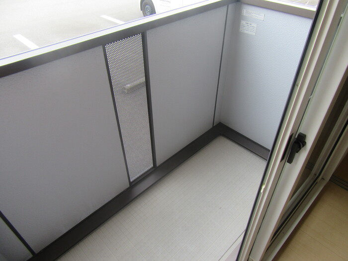 ウエストハイツ・セントラルハイツ　セントラルハイツのバルコニー