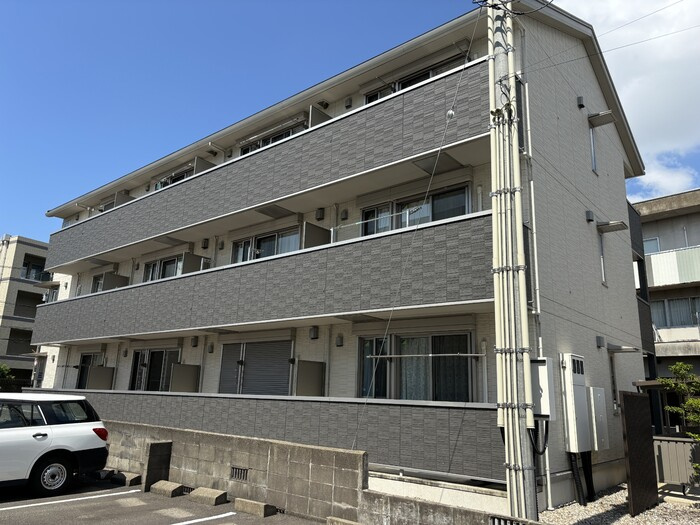 サニーガーデン日之出の外観