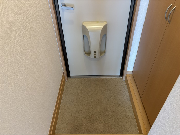 エザンスＴＨの玄関