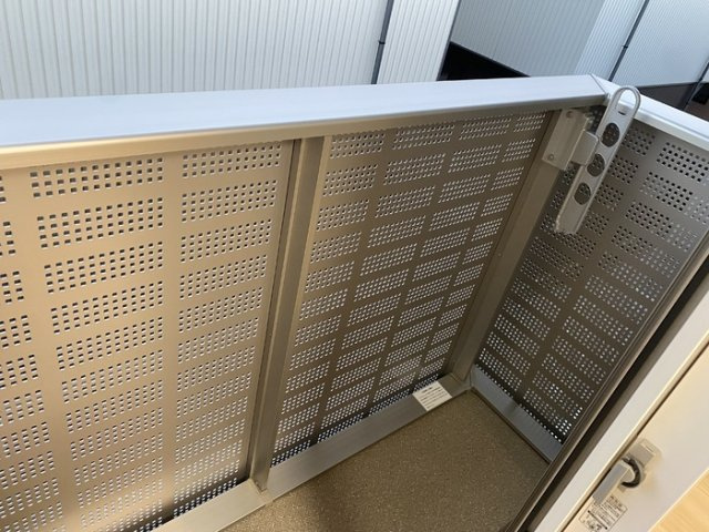 Flourish大宮（ﾌﾗｰﾘｯｼｭｵｵﾐﾔ）のバルコニー