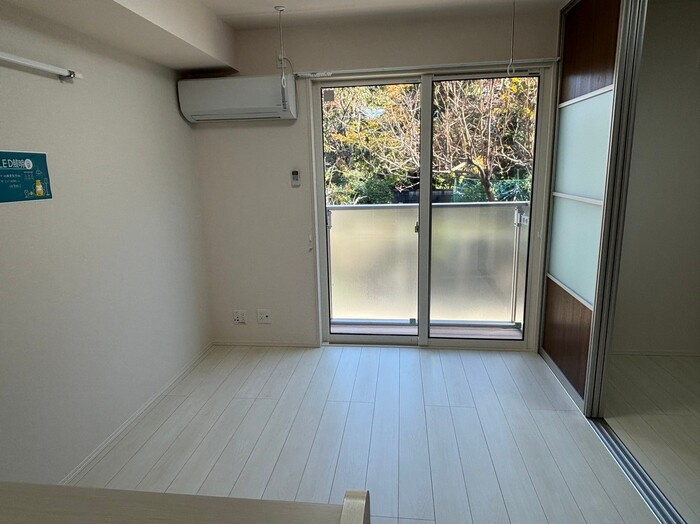 コーポラスみのりの居間・リビング