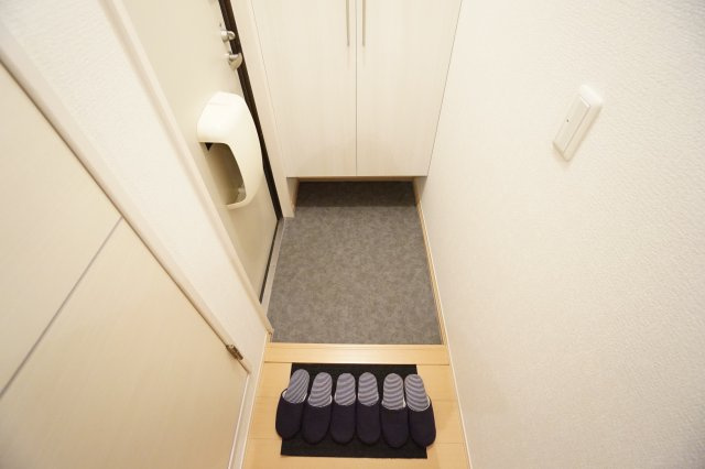 リビングタウン舟橋壱番館　Aの玄関