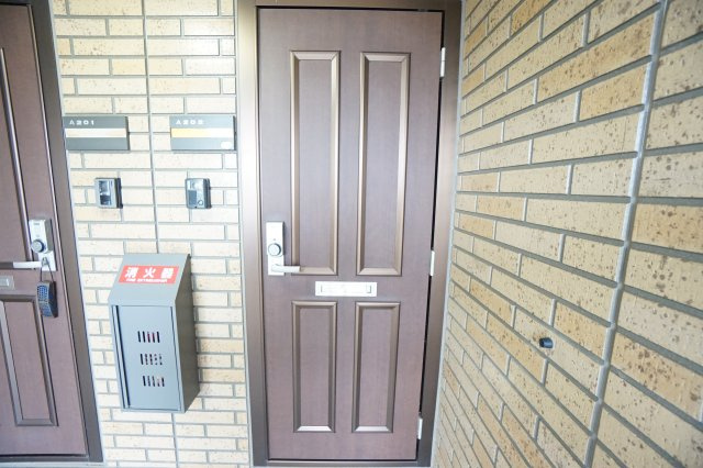 リビングタウン舟橋壱番館　Aのエントランス