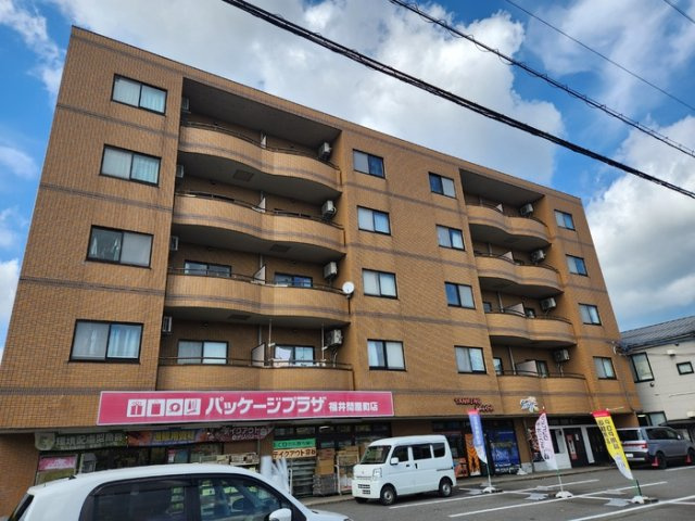 アウスピオーリの外観