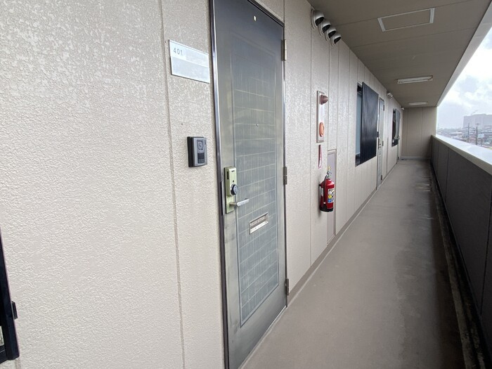 クレスト・デュオの玄関