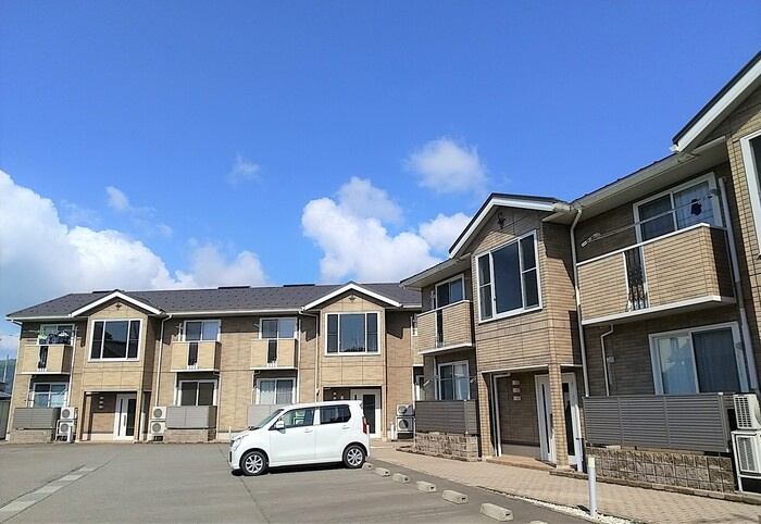 メゾン・グレイス　B棟の外観