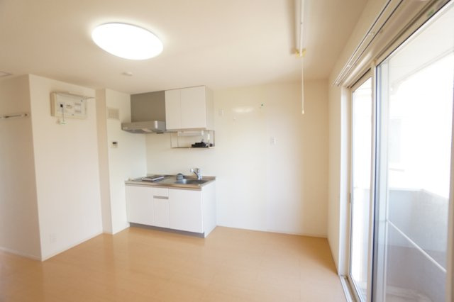 メゾン・グレイス　B棟の居間・リビング