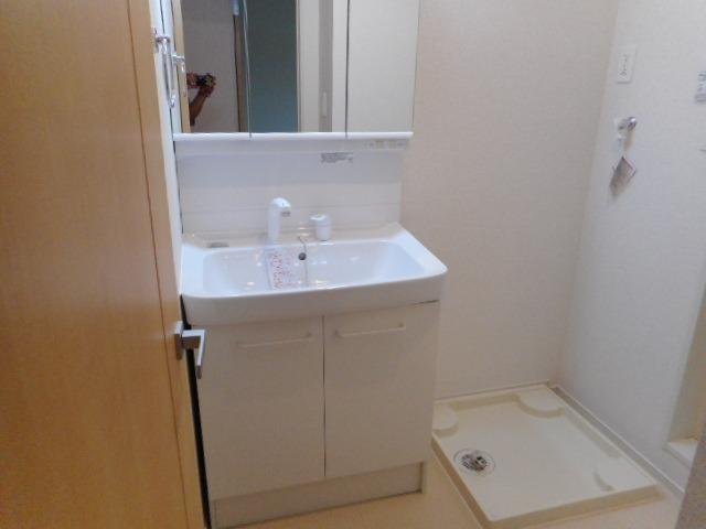 ヴェルソー加納の洗面所