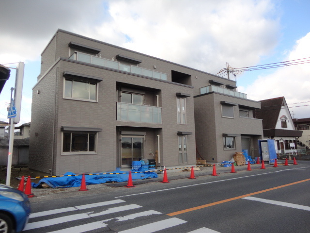 香芝市磯壁４丁目の賃貸マンション