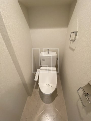 【トイレ】 | スプランディッド淀屋橋DUE | スプランディッド淀屋橋DUE　温水洗浄便座