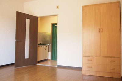 【内装】 | レジデンス天理 | 洋室