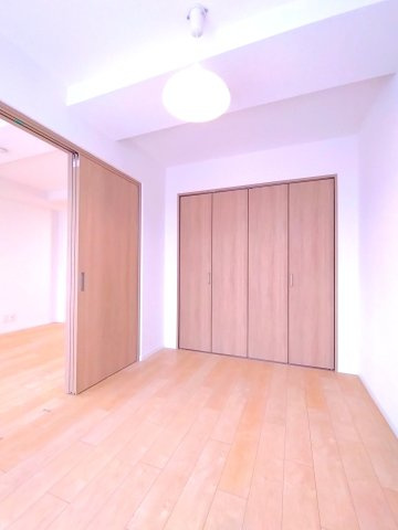 セザール第二綱島の洋室