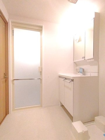 セザール第二綱島の独立洗面台