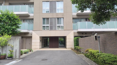 【エントランス】 | フォレセーヌ霊南坂レジデンス