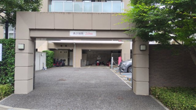 【駐車場】 | フォレセーヌ霊南坂レジデンス