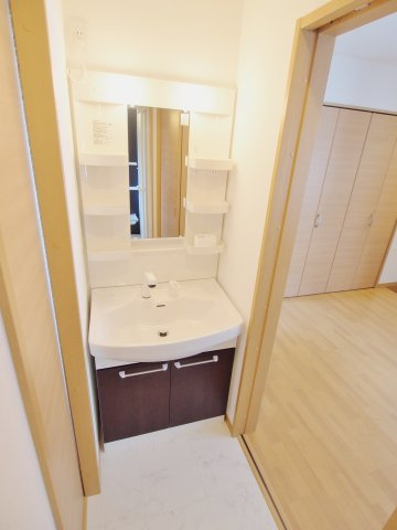 BLUE HOUSE青崎の洗面所