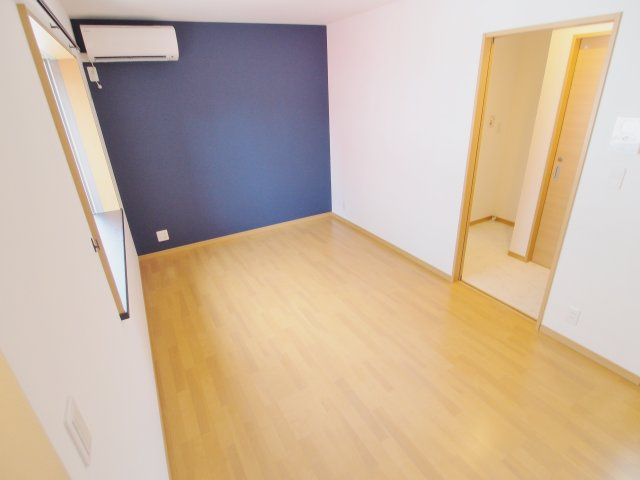 BLUE HOUSE青崎の居間・リビング