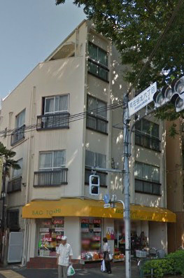 半沢ビルの外観