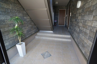 【エントランス】 | ベル　フルーフⅠ | 建物の内部です