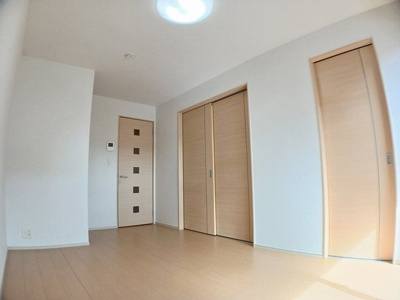 【居間・リビング】 | パジェール・アン | ゆったりとしたリビングです