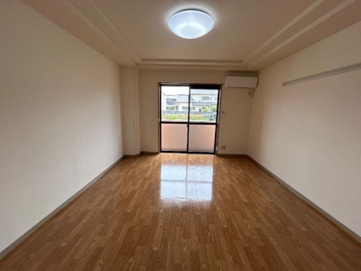 【内装】 | エクセレント，ＯＮ | 室内（イメージ）