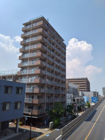 トーア東尾久マンションの外観