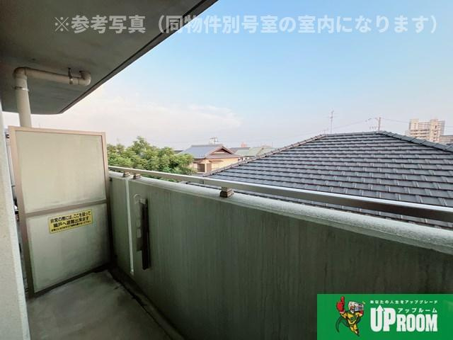 ＪＵＷＥＬＩＥＲのバルコニー