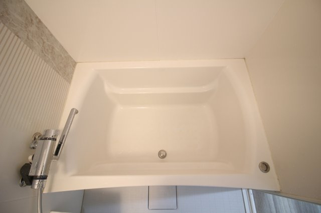 フランボワーズの浴室|コンパクトで使いやすいお風呂です