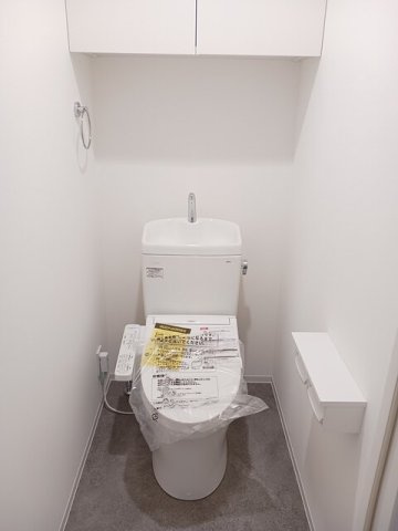 フォームのトイレ|落ち着いた色調のトイレです