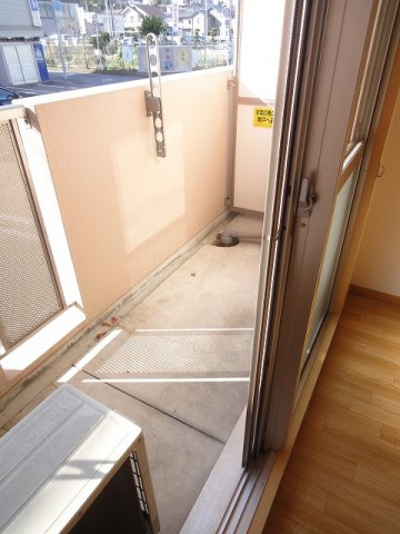 グランジュネッスのバルコニー|バルコニーがあります