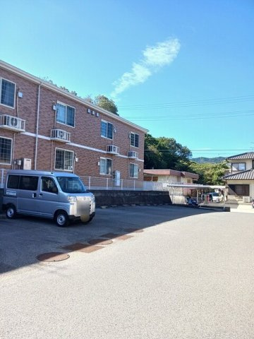 ルミナリエ　請石の駐車場|駐車場完備です