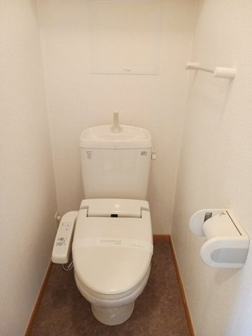 ルミナリエ　請石のトイレ|清潔感のあるトイレです