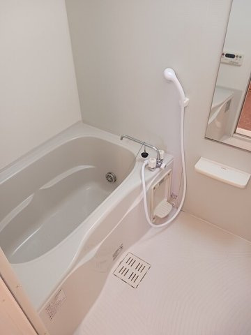 ルミナリエ　請石の浴室|お風呂で日々の疲れを落としましょう