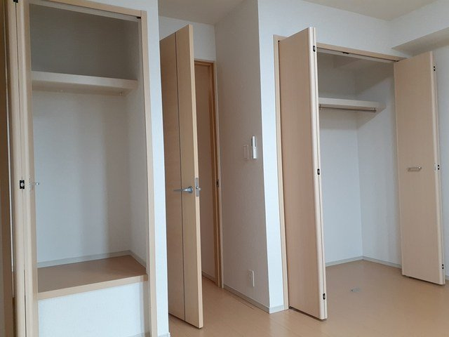 アライヴ．ウィングの収納