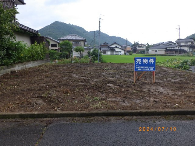 朝来市和田山町久世田　売り土地の外観