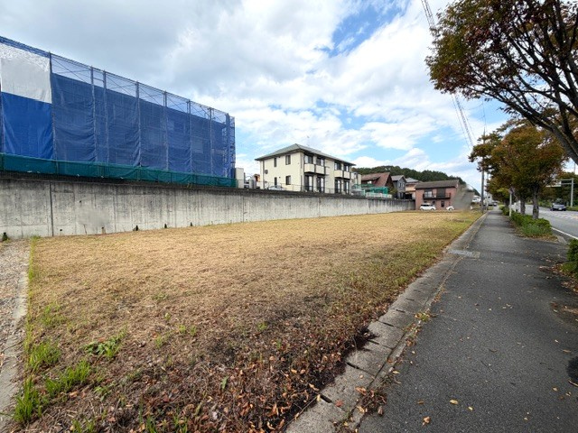 加東市河高　売地