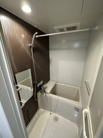 グラシア長津田の浴室