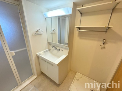 【洗面所】 | バイオレットガーデンA