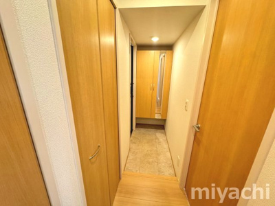 【玄関】 | バイオレットガーデンA