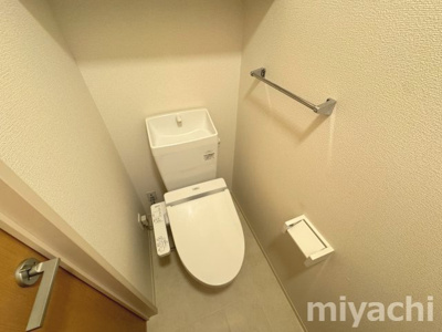 【トイレ】 | バイオレットガーデンA