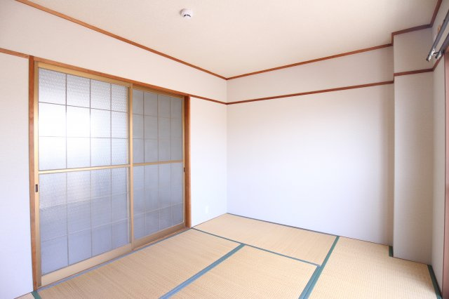 ウエストビレッヂの和室