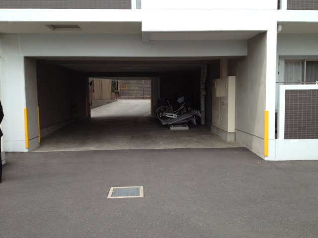 西東京市田無町２丁目の駐車場の駐車場