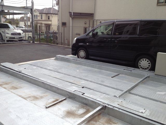 西東京市田無町２丁目の駐車場の駐車場