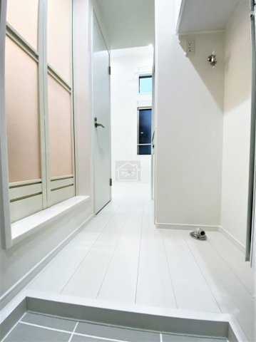 新宿区大久保２丁目のアパートの玄関|同仕様