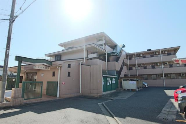 調布市小島町３丁目の賃貸マンションの外観