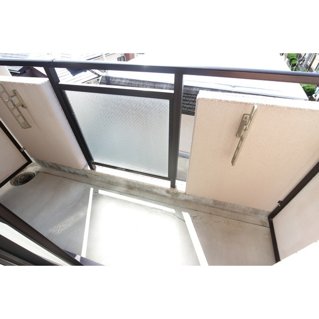 調布市小島町３丁目の賃貸マンションのバルコニー