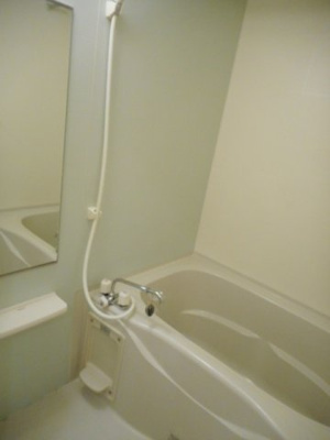 【浴室】 | メゾン・ソウザⅠ | お風呂で日々の疲れを落としましょう