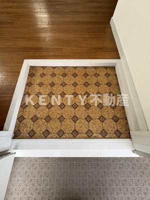 【玄関】 | 清水コーポ | 収納もある玄関です