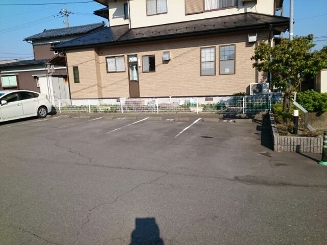 グリーンフェア　Ⅱの駐車場